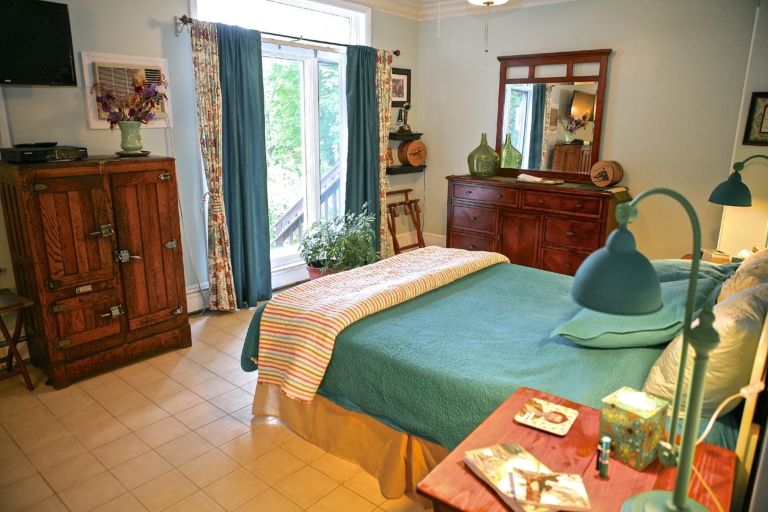 Rooms And Rates • Fox Hill Bed And Breakfast